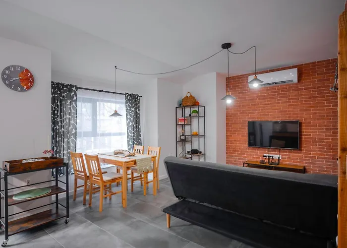 Brick Haven: Contemporary Urban Living Redefined Appartement *